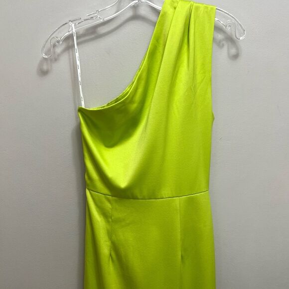 ELLIATT Cassini Midi Dress One Shoulder Ruche in Chartreuse Green Yellow Size XS - Picture 7 of 11